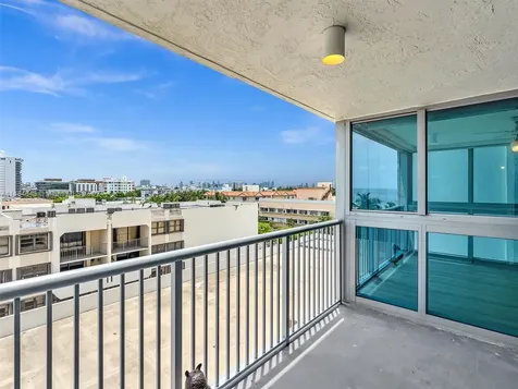 2655 Collins Avenue Miami Beach FL 33140
