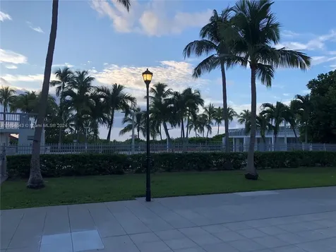 2655 Collins Avenue Miami Beach FL 33140