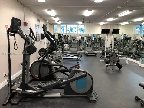 2655 Collins Avenue Miami Beach FL 33140