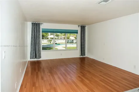 1161 SW 72nd Avenue Plantation FL 33317