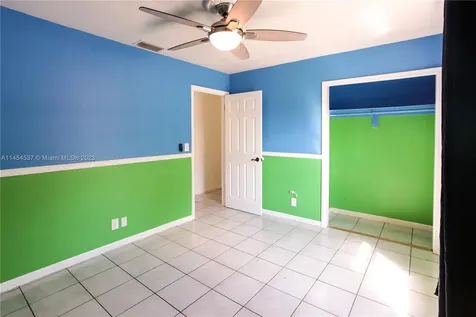 1161 SW 72nd Avenue Plantation FL 33317