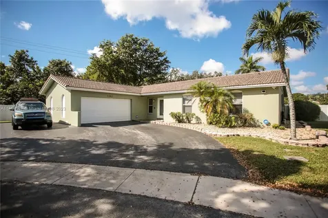 1161 SW 72nd Avenue Plantation FL 33317