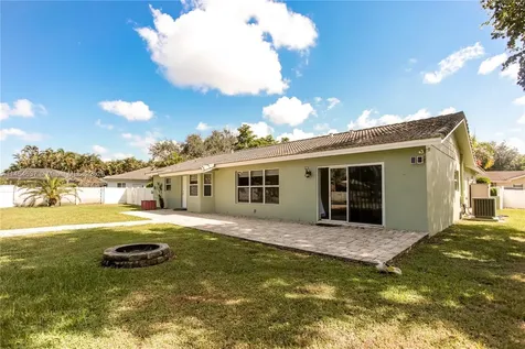 1161 SW 72nd Avenue Plantation FL 33317