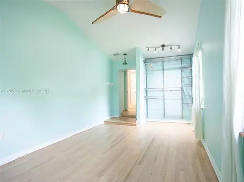4390 SW 15th Street Miami FL 33134