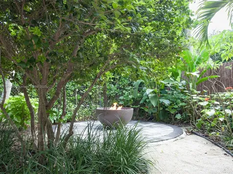 4390 SW 15th Street Miami FL 33134