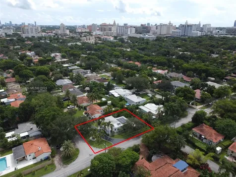 4390 SW 15th Street Miami FL 33134