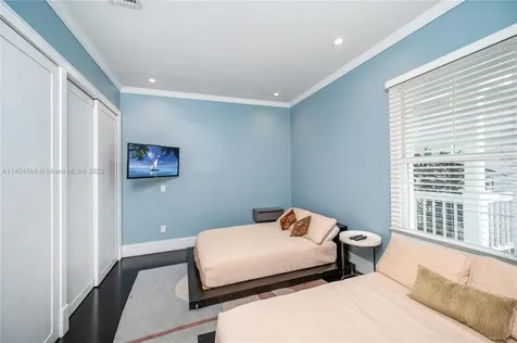 8325 SW 52nd Avenue Miami FL 33143