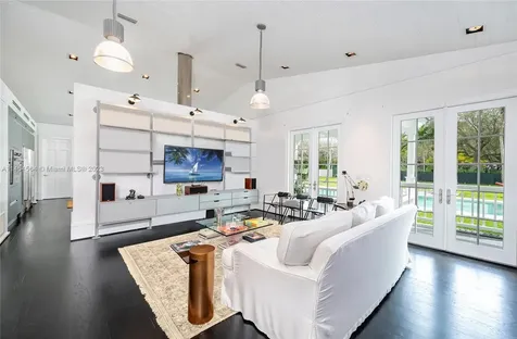 8325 SW 52nd Avenue Miami FL 33143