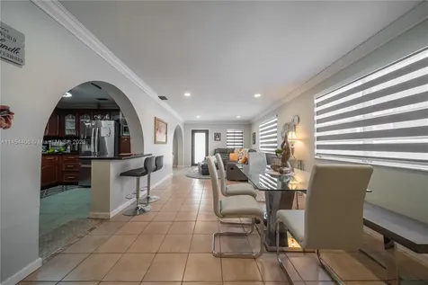 925 E 29th Street Hialeah FL 33013