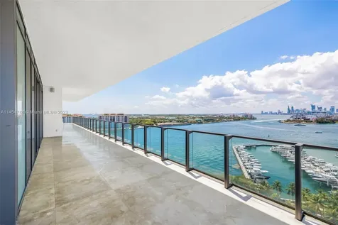 800 S Pointe Drive Miami Beach FL 33139