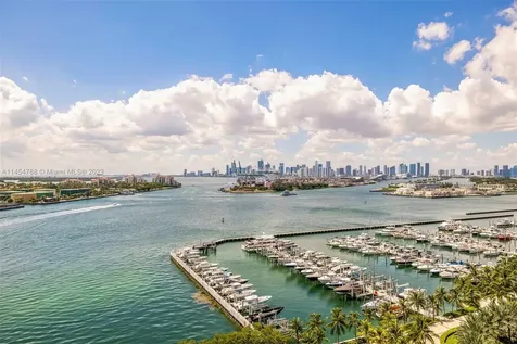 800 S Pointe Drive Miami Beach FL 33139