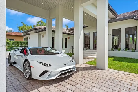 525 SW 87th Avenue Miami FL 33174