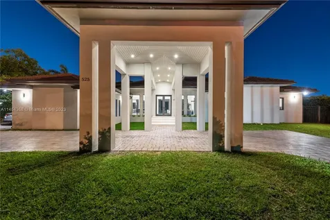 525 SW 87th Avenue Miami FL 33174