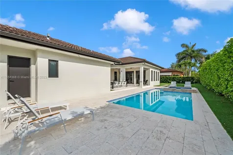 525 SW 87th Avenue Miami FL 33174