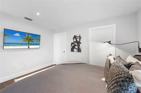 525 SW 87th Avenue Miami FL 33174