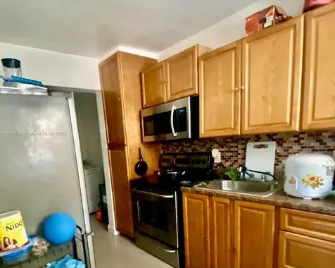 1840 NW 87th Street Miami FL 33147