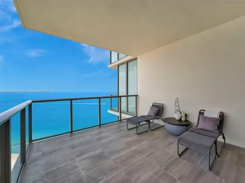 Bal Harbour FL 33154