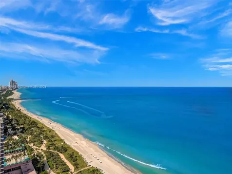 Bal Harbour FL 33154