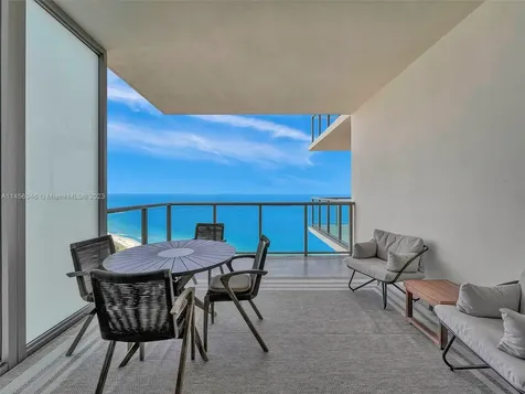 Bal Harbour FL 33154