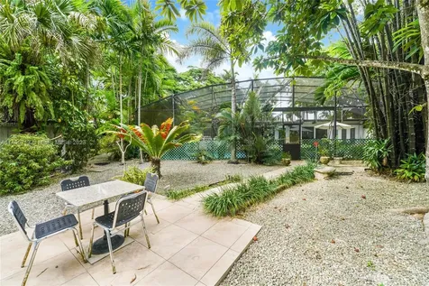 6800 SW 59th Street Miami FL 33143