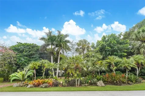 6800 SW 59th Street Miami FL 33143