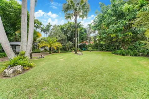 6800 SW 59th Street Miami FL 33143