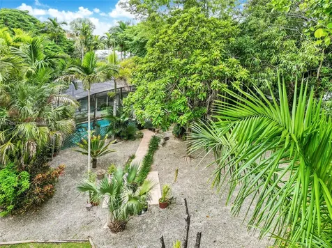 6800 SW 59th Street Miami FL 33143