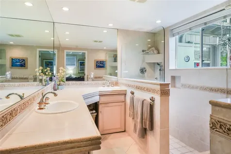 6800 SW 59th Street Miami FL 33143