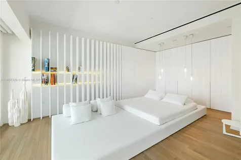 2901 Collins Avenue Miami Beach FL 33140