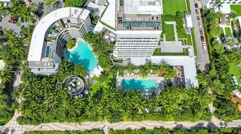 2901 Collins Avenue Miami Beach FL 33140