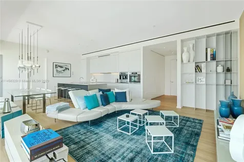 2901 Collins Avenue Miami Beach FL 33140
