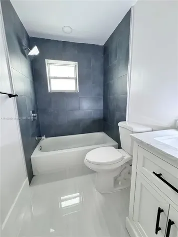 1040 NW 113th Terrace Miami FL 33168