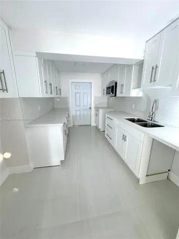 1040 NW 113th Terrace Miami FL 33168