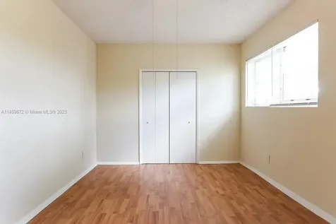 4148 NW 45th Terrace Lauderdale Lakes FL 33319