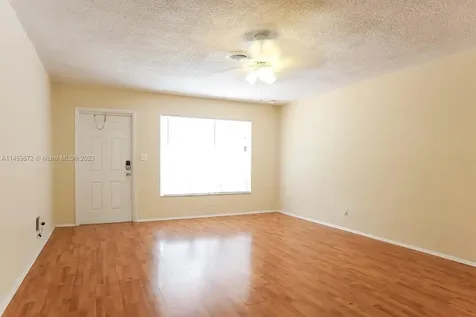 4148 NW 45th Terrace Lauderdale Lakes FL 33319