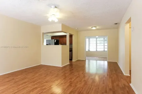 4148 NW 45th Terrace Lauderdale Lakes FL 33319