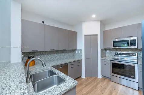 7323 NW 113th Court Doral FL 33178