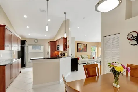 6342 NW 40th Avenue Coconut Creek FL 33073
