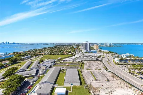 7601 E Treasure Drive North Bay Village FL 33141