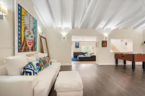 433 E Dilido Drive Miami Beach FL 33139