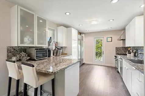 433 E Dilido Drive Miami Beach FL 33139