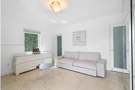 433 E Dilido Drive Miami Beach FL 33139