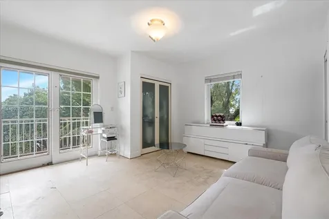 433 E Dilido Drive Miami Beach FL 33139