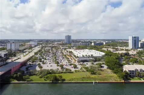 4010 S Ocean Drive Hollywood FL 33019