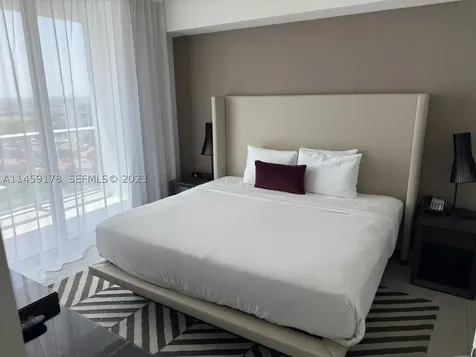 4010 S Ocean Drive Hollywood FL 33019