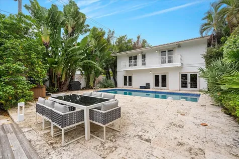 433 E Dilido Drive Miami Beach FL 33139