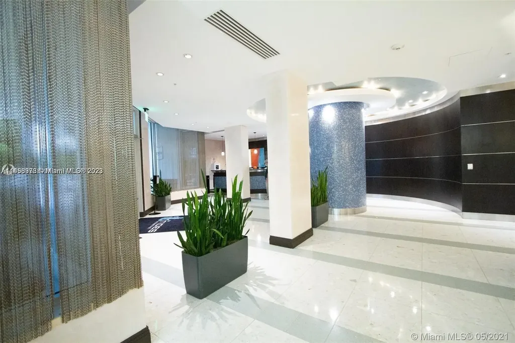 3801 S Ocean Drive Hollywood FL 33019