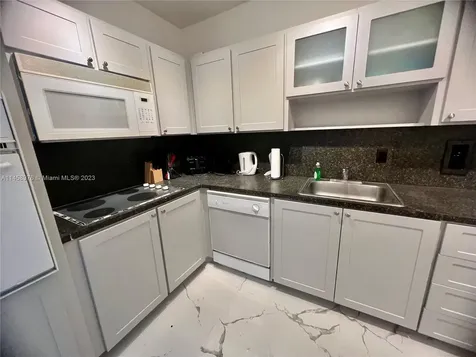 3801 S Ocean Drive Hollywood FL 33019