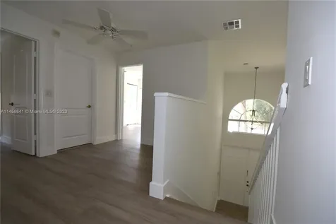 203 La Costa Lane Weston FL 33326