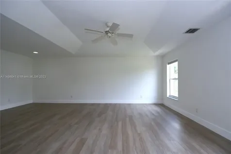 203 La Costa Lane Weston FL 33326